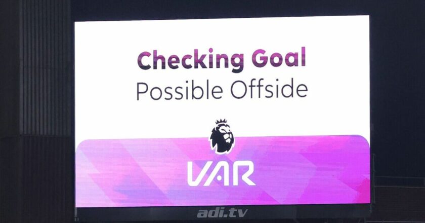 Premier League managers 'preventing referees from explaining VAR decisions in stadiums'