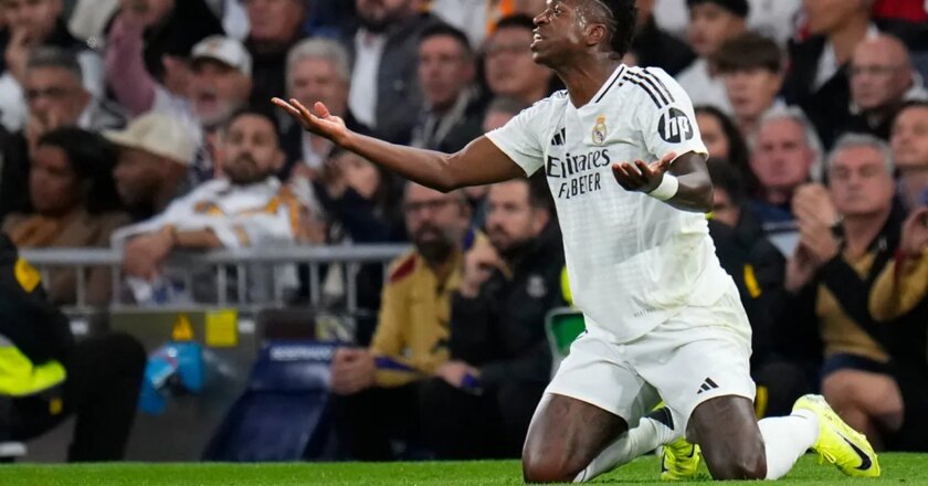 Real Madrid and Vinicius Jr criticized by USMNT legend after Ballon d'Or "boycott"