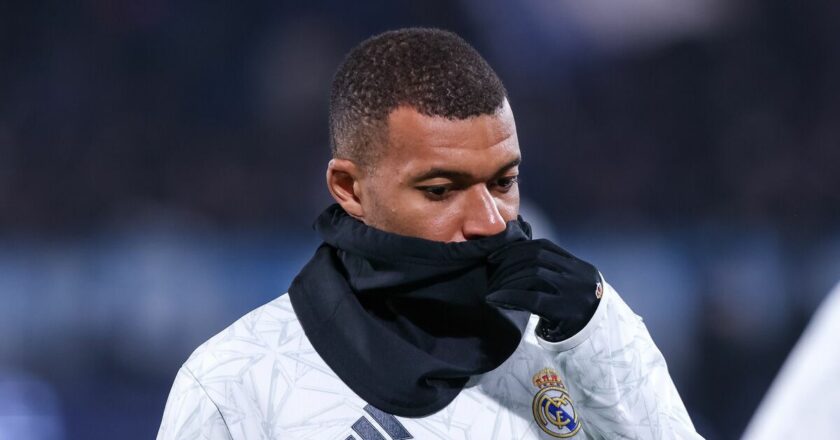 Kylian Mbappe in 'deep hostility' with teammate as Real Madrid star snubbed for award