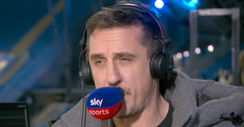 Gary Neville issues cynical Man Utd reality check after Man City win as two stars blasted