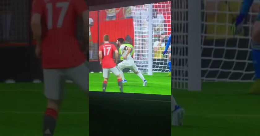 BEAUTIFUL Messi Bicycle Kick 😍 – Fifa 23