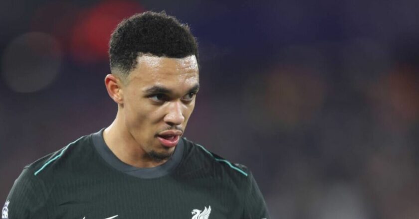 Trent Alexander-Arnold transfer links put Liverpool star on alert after worrying threat